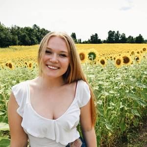 Meet your Posher, Ava